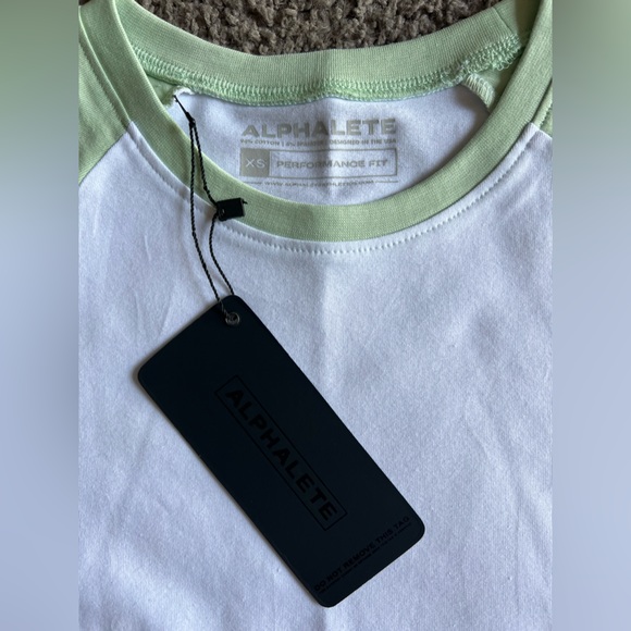 Alphalete Tops - Picture 4 of 5